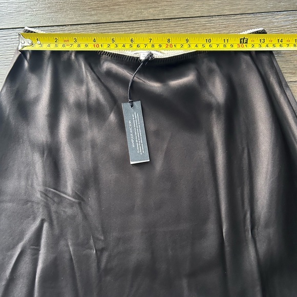 NWT Banana Republic Stretch-Satin Lace-Hem Midi Skirt, S - Picture 7 of 9